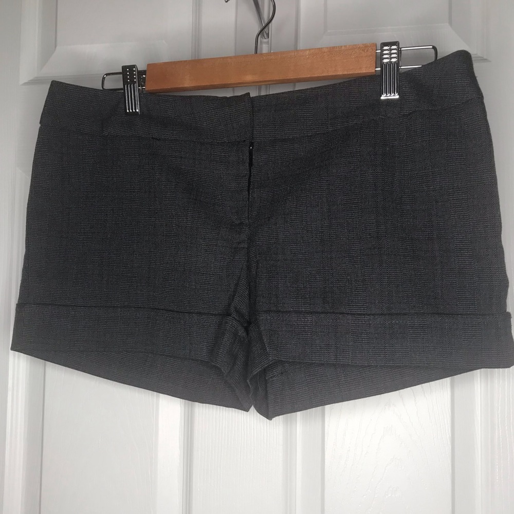XXI Dark Gray Shorts sz L